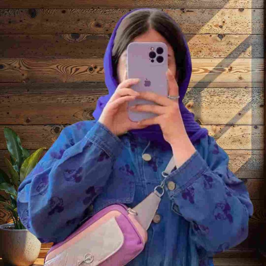 Girl DP for WhatsApp