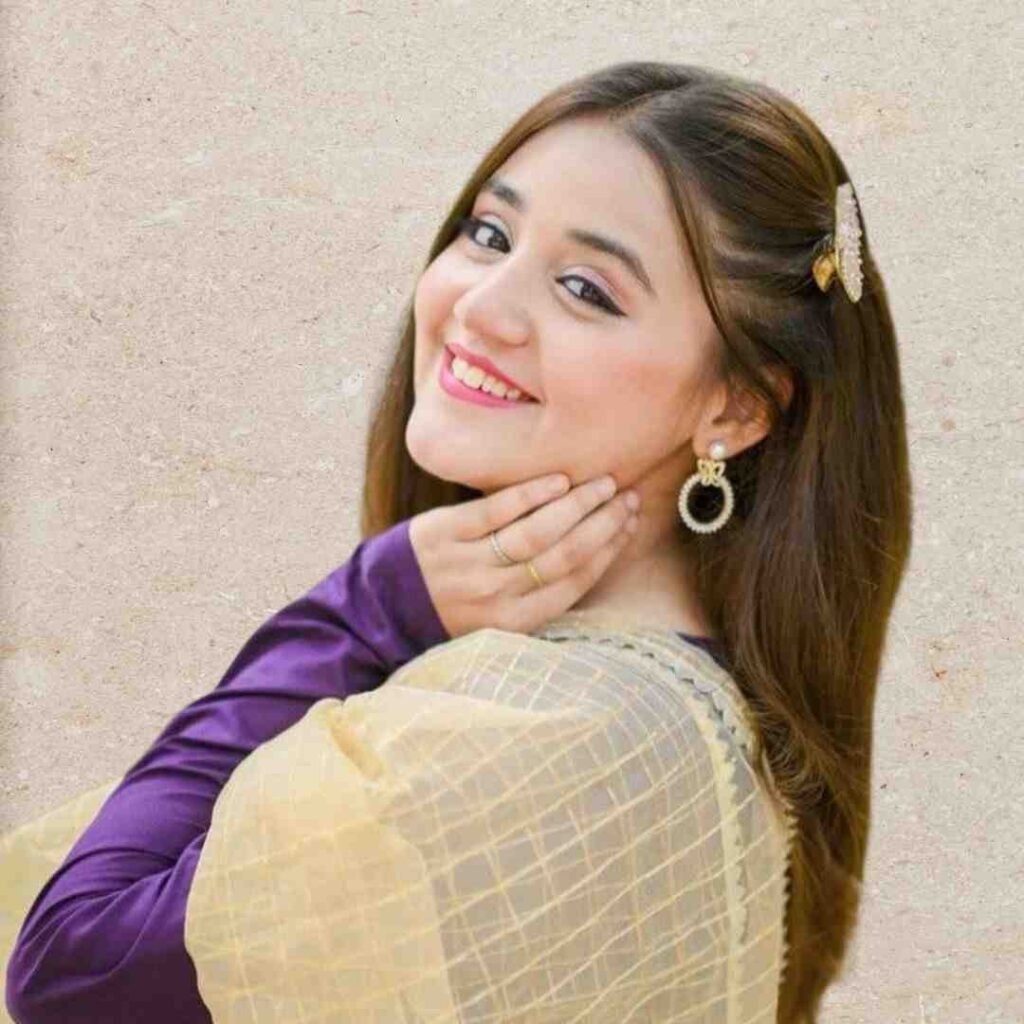 Girl Photo DP for WhatsApp