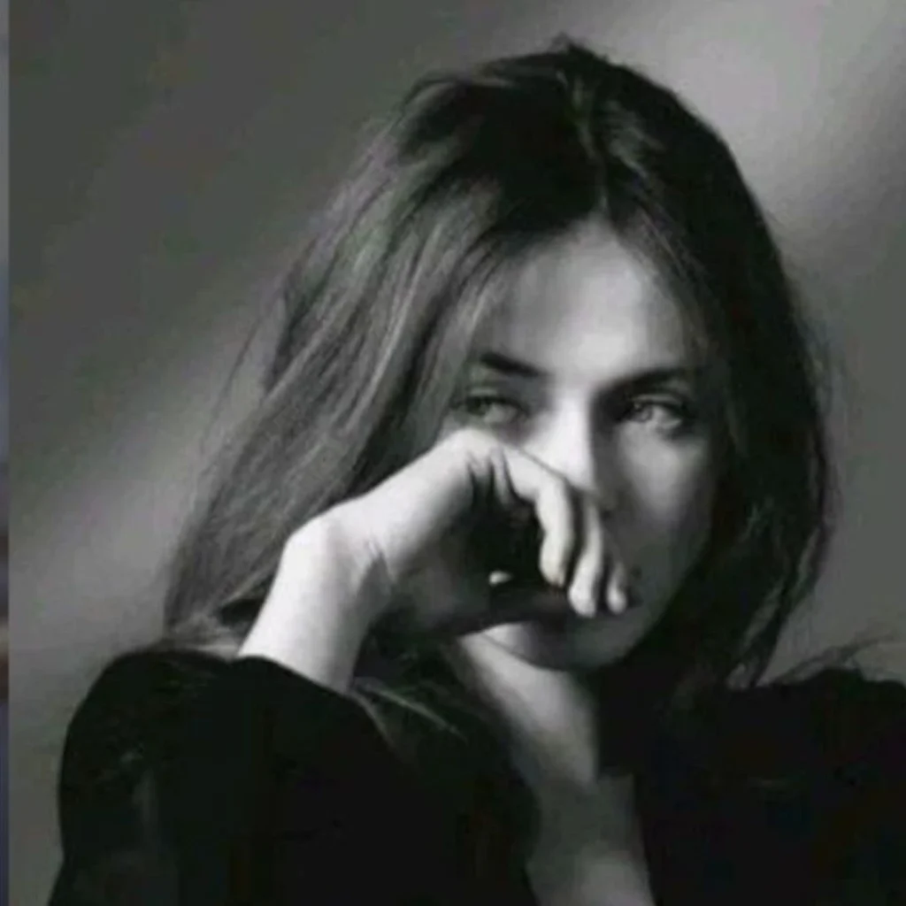 Best Black DP Sad Girl Images Collection
