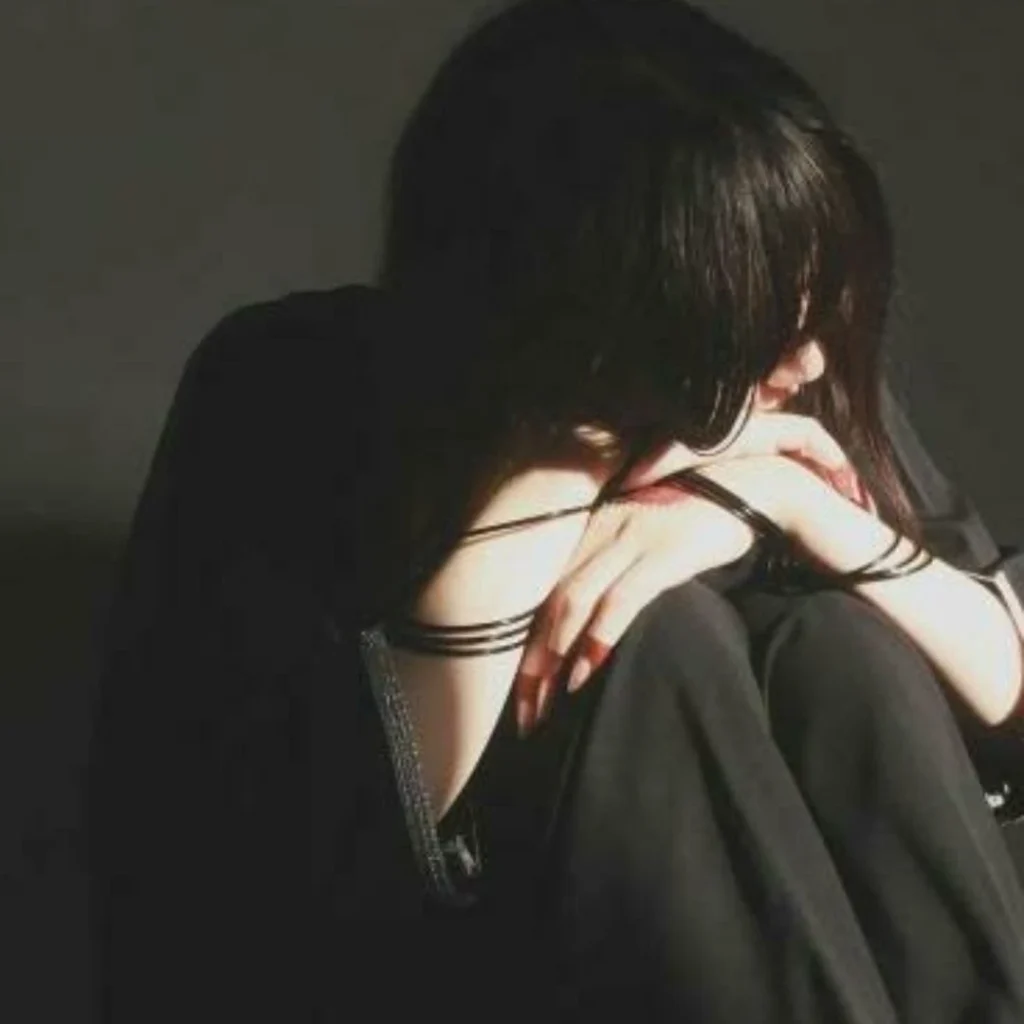 Best Black DP Sad Girl Images Collection