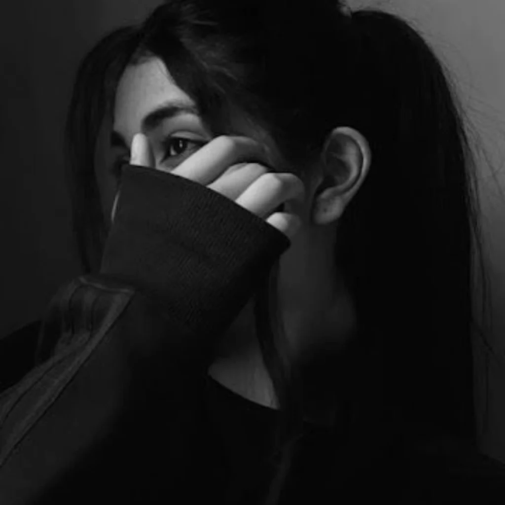 Best Black DP Sad Girl Images Collection