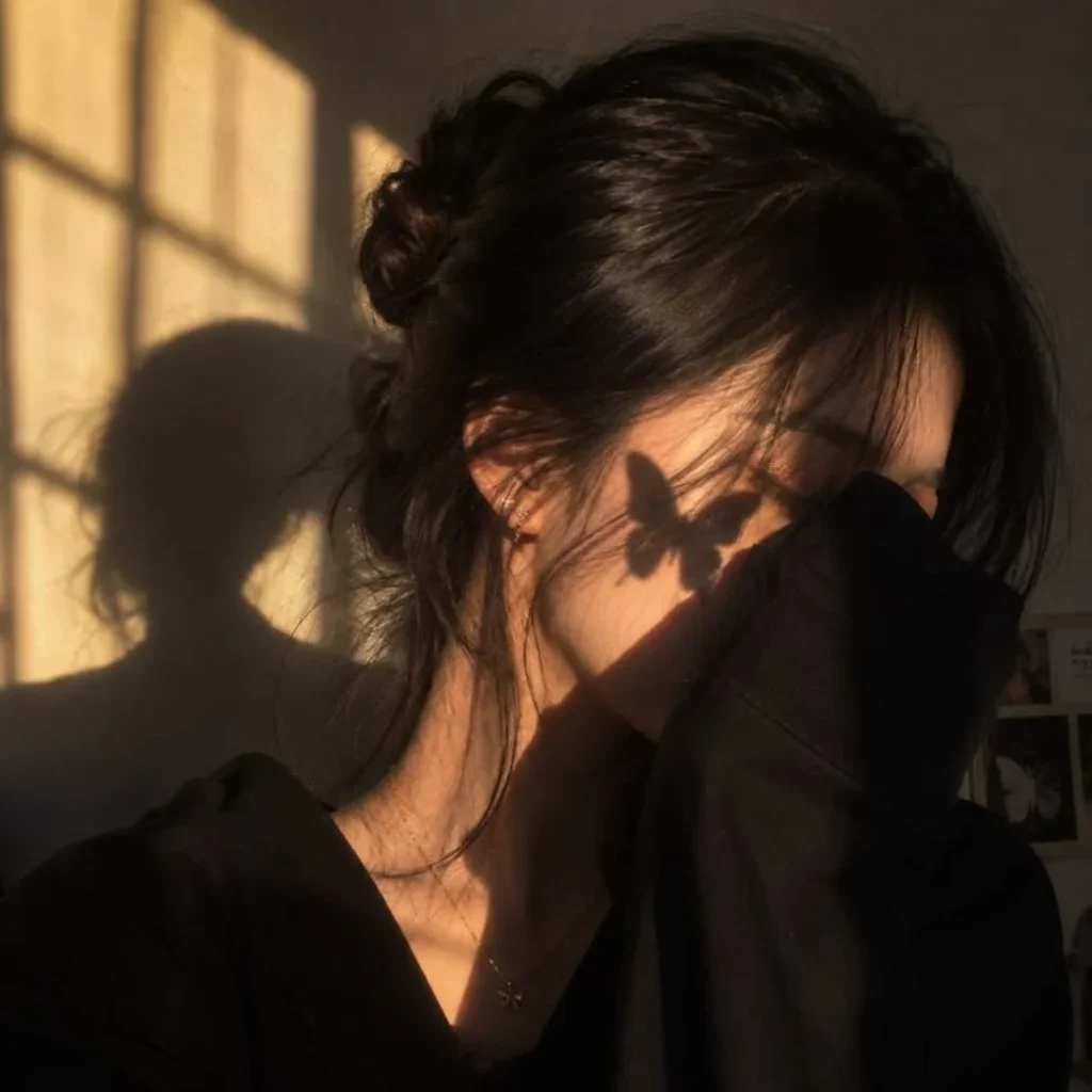 Elegant Female DP Styles