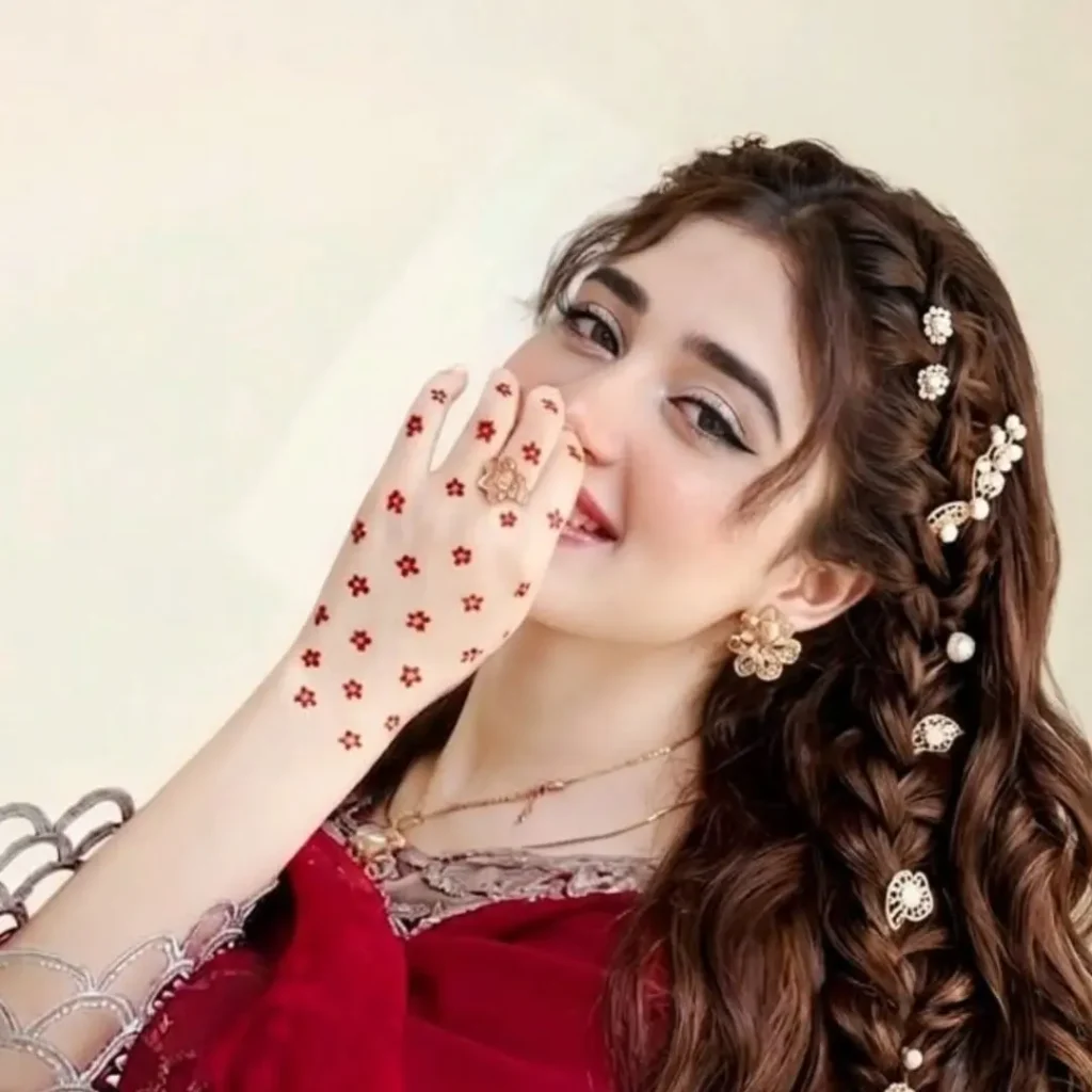 Pretty Vibes WhatsApp DP