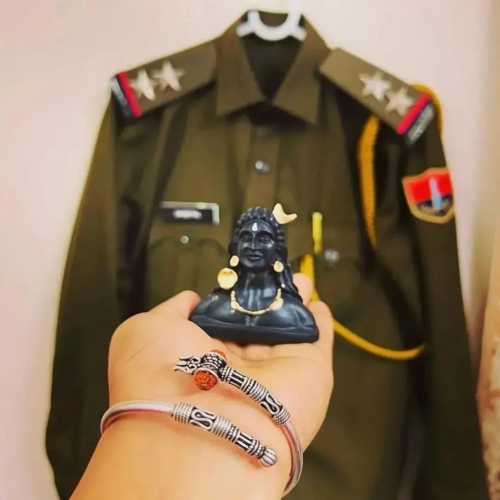 Stylish Police Uniform DP