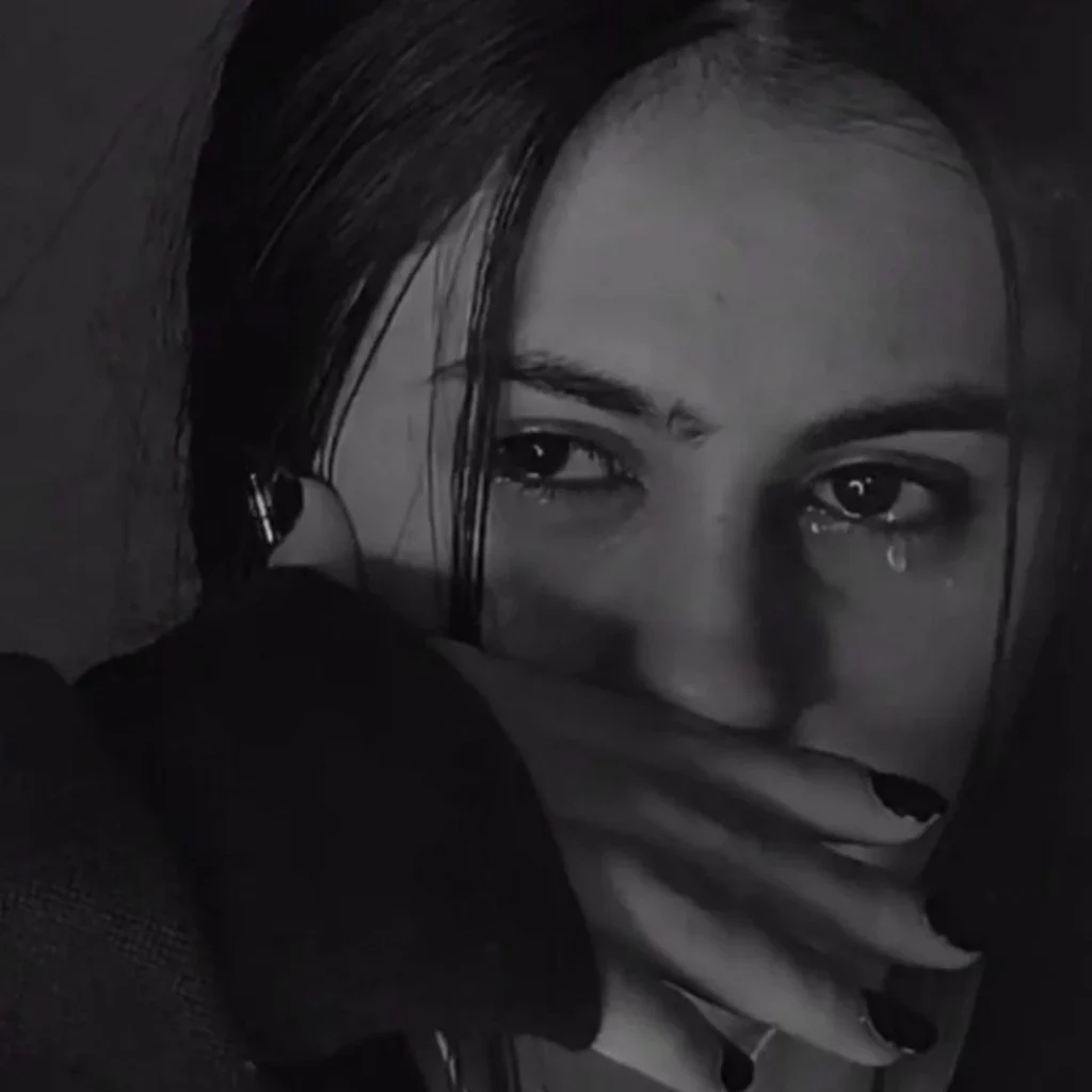 DP Sad Girl