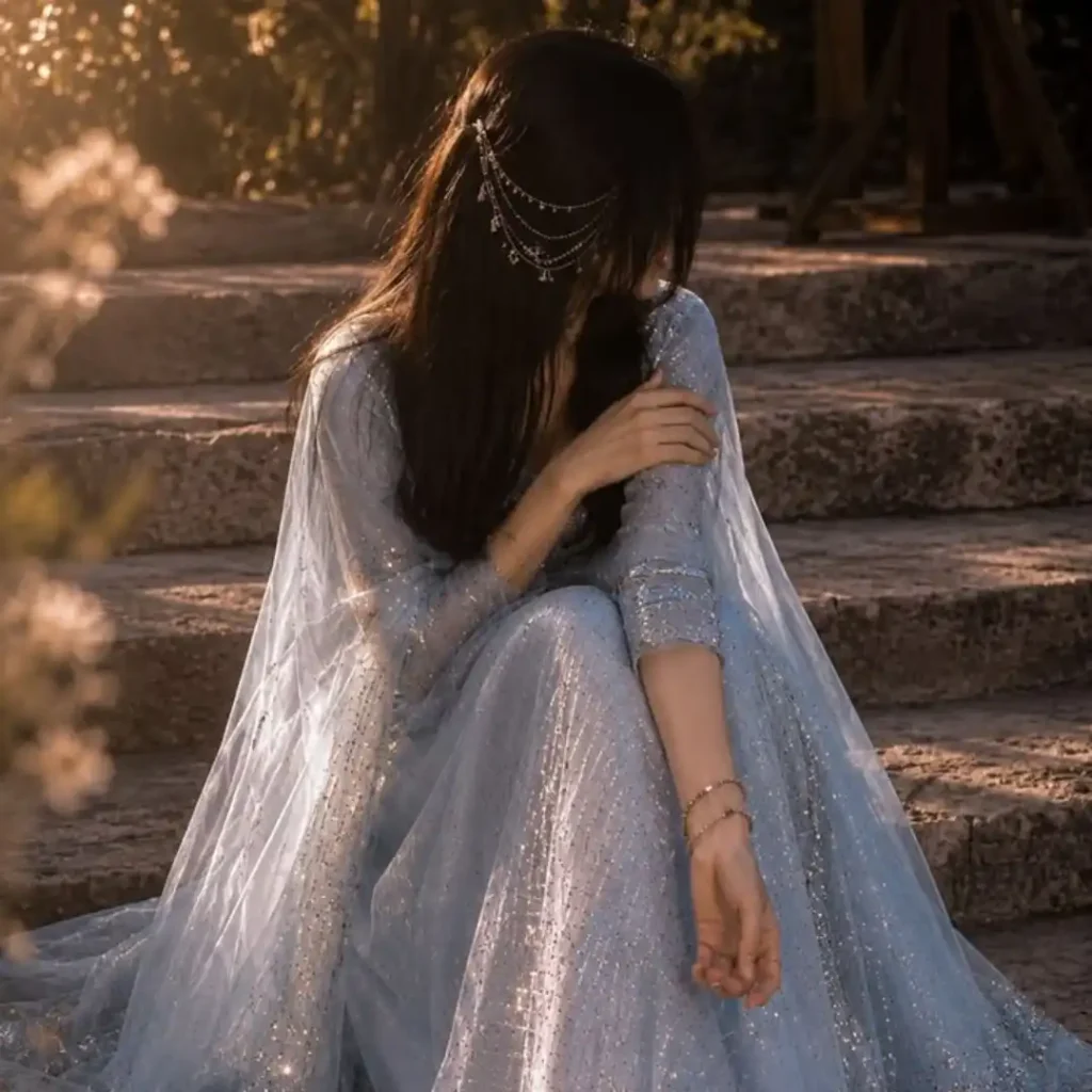 Hide Face DP for Girls in Suit