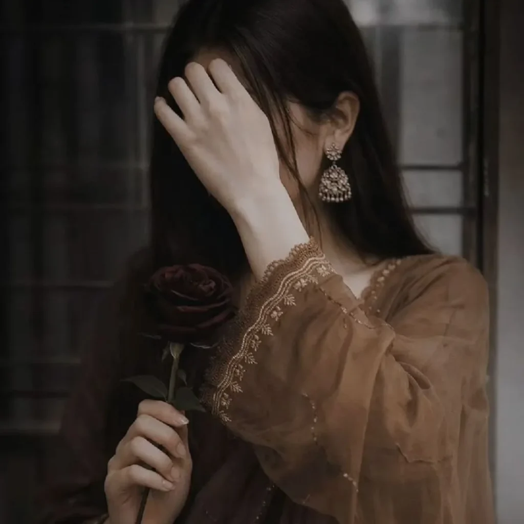 Hide Face DP for Girls in Suit